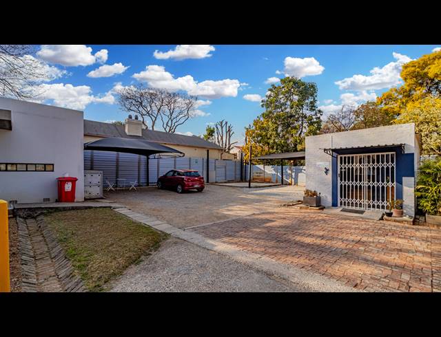 30M² OFFICE TO LET IN PARKTOWN